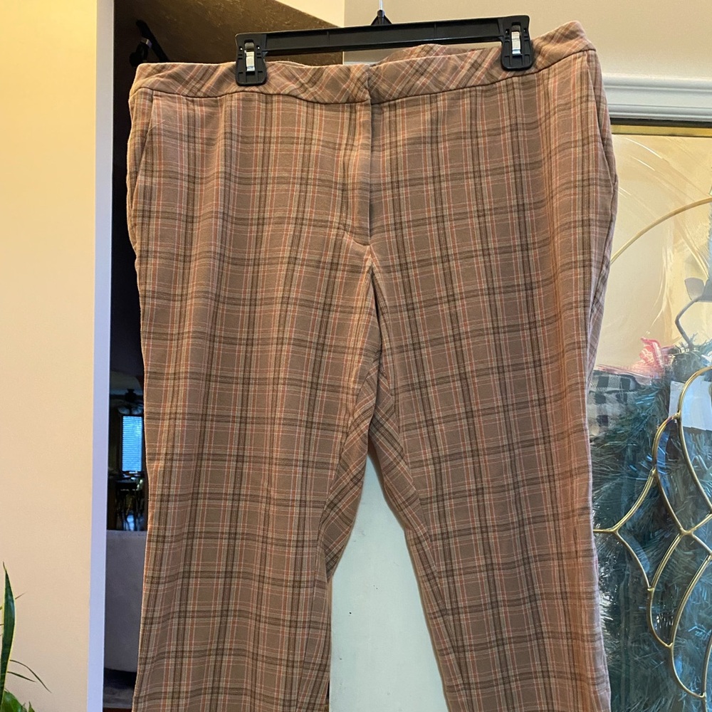 J. Jill Women’s Plaid Bi-stretch Pants, Size 18.